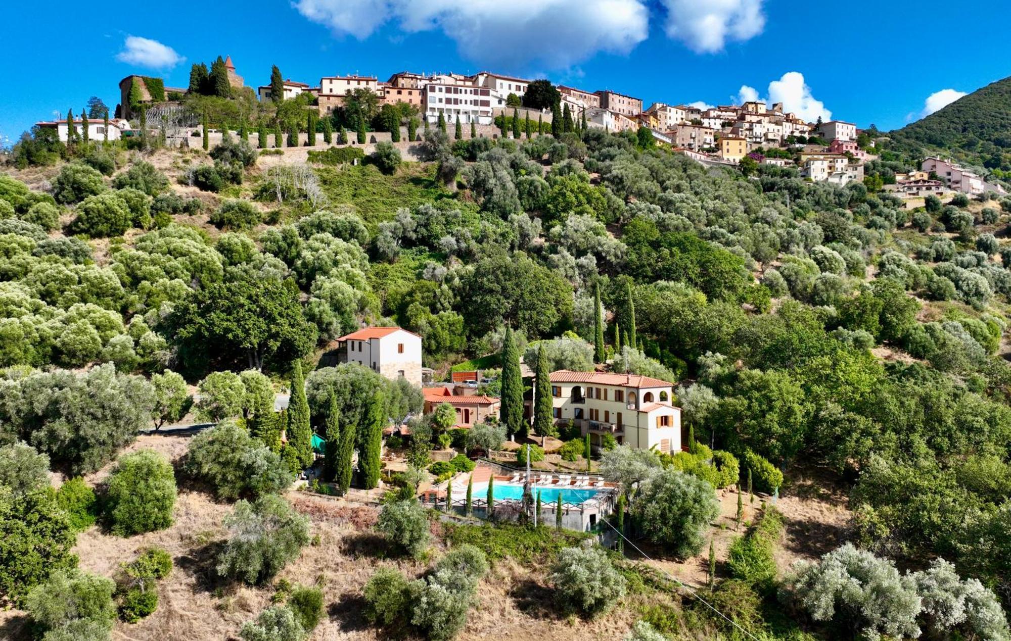 Madonna Del Poggio Cav Aparthotel สการ์ลีโน ภายนอก รูปภาพ