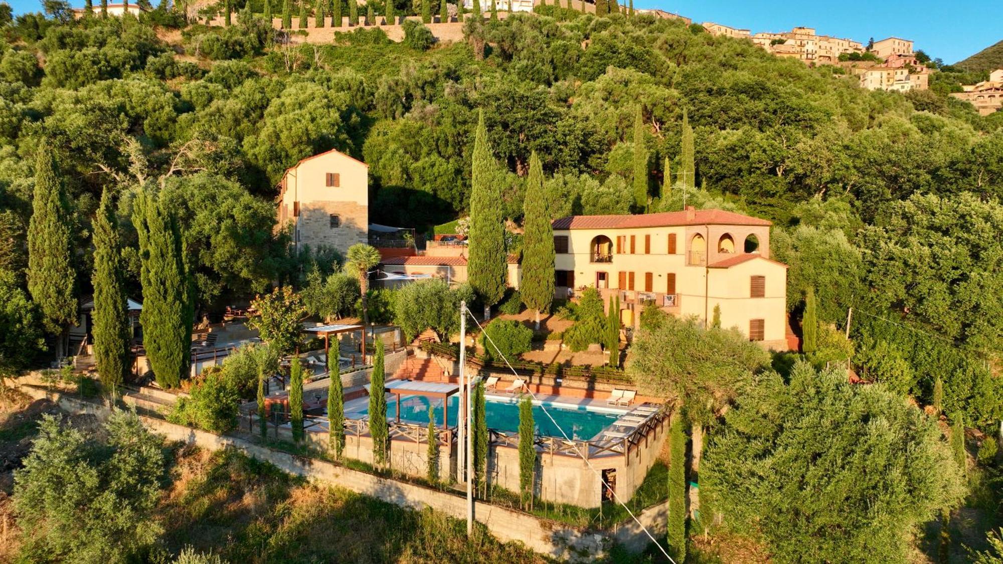 Madonna Del Poggio Cav Aparthotel สการ์ลีโน ภายนอก รูปภาพ