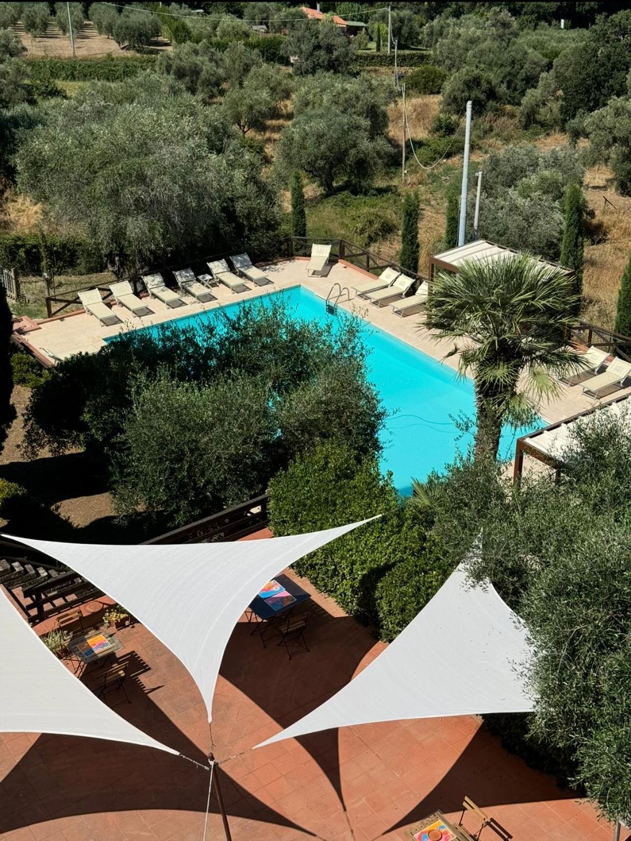 Madonna Del Poggio Cav Aparthotel สการ์ลีโน ภายนอก รูปภาพ