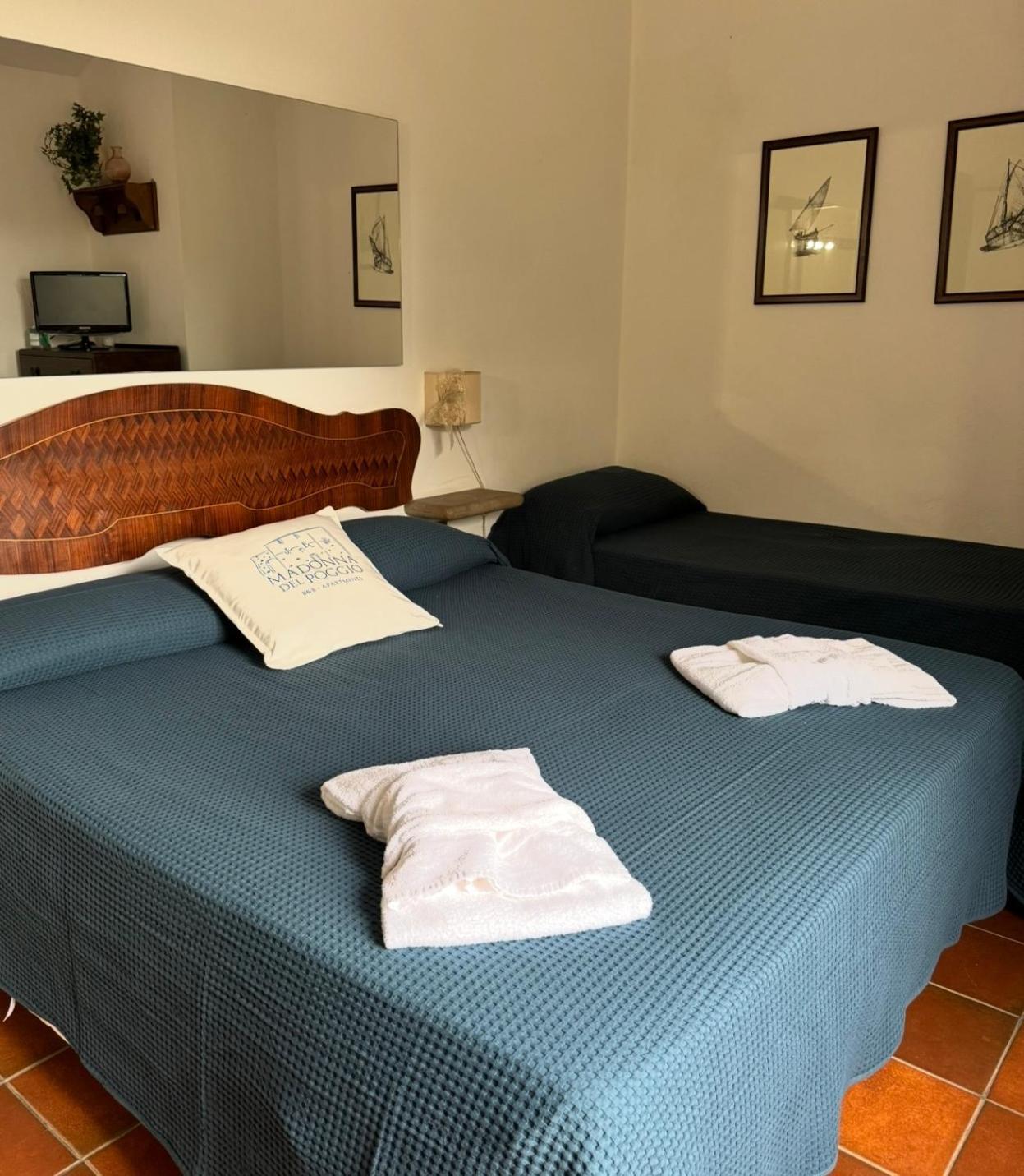 Madonna Del Poggio Cav Aparthotel สการ์ลีโน ภายนอก รูปภาพ